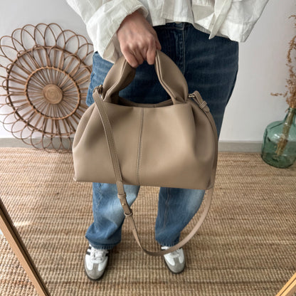 Bolso pliegue piel taupe