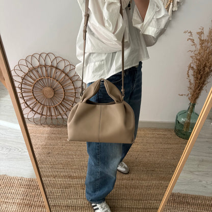 Bolso pliegue piel taupe