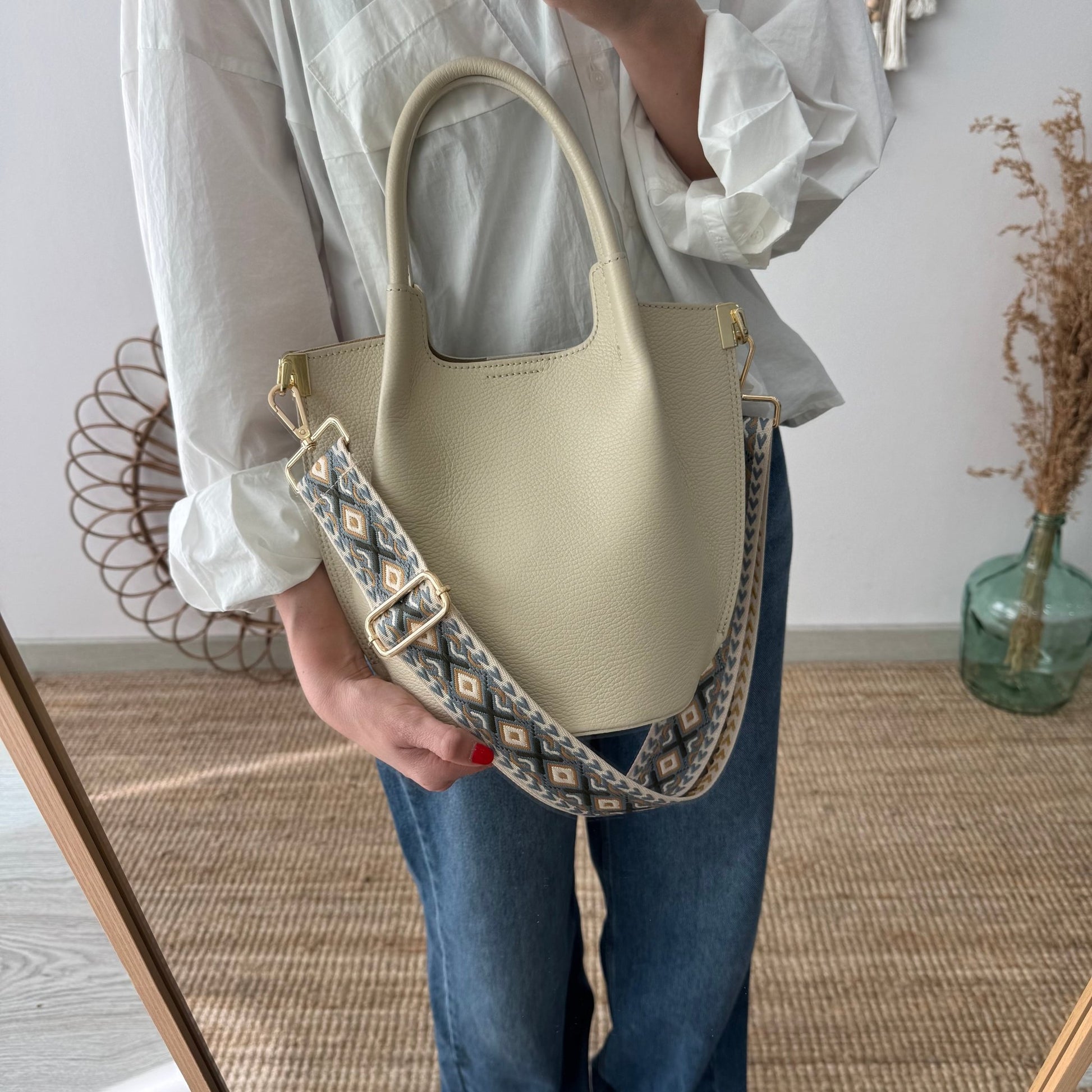 Bolso bucket asas rígidas beige - Bubbleshopbcn