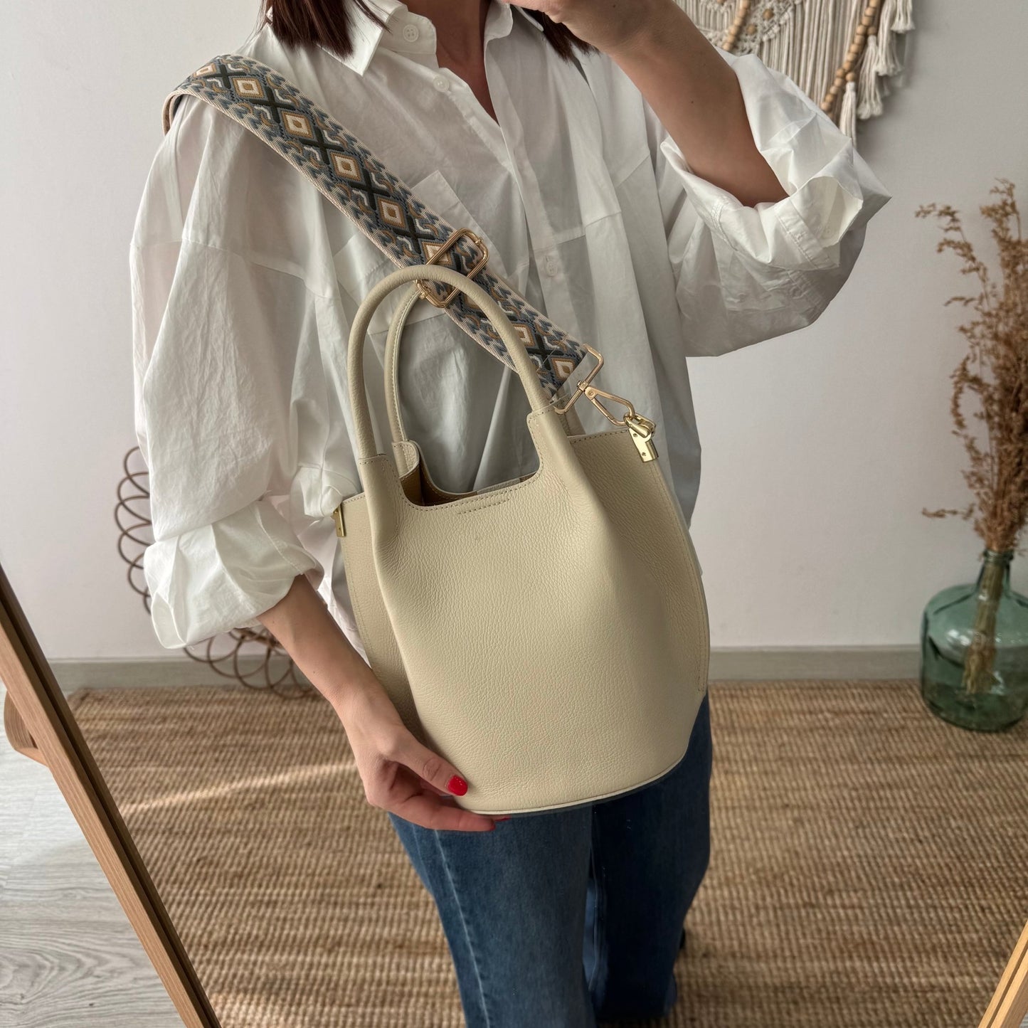 Bolso bucket asas rígidas beige - Bubbleshopbcn