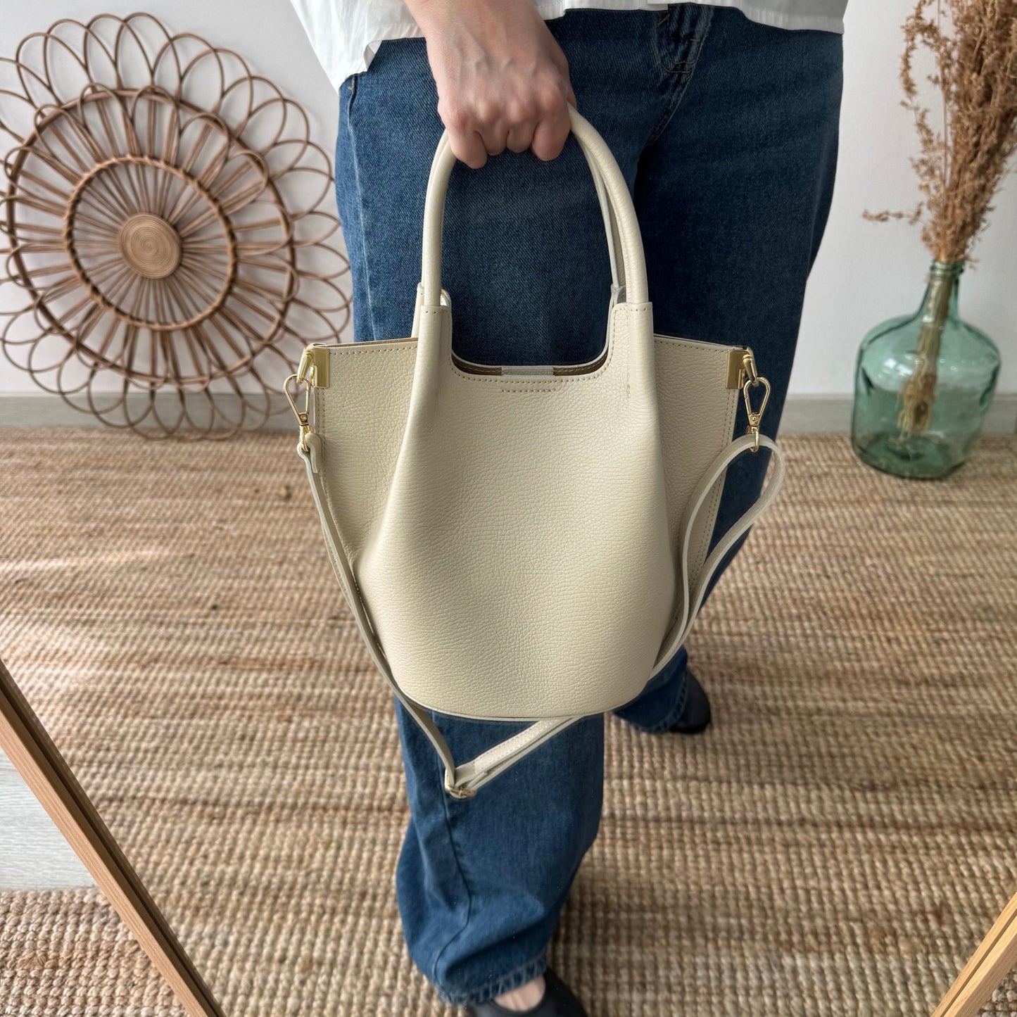 Bolso bucket asas rígidas beige - Bubbleshopbcn