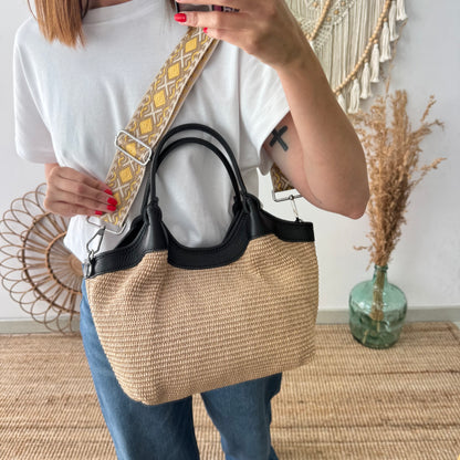 Bolso saca mediana negro piel y rafia