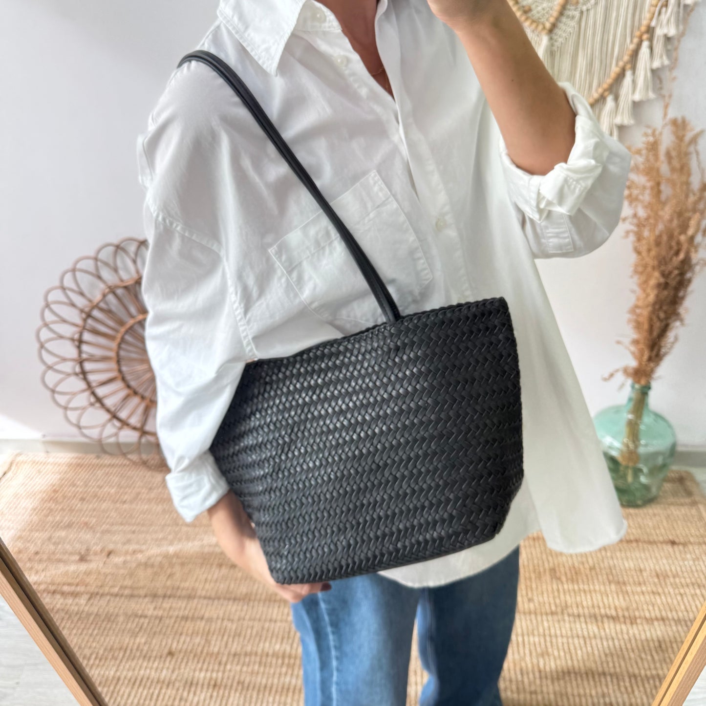 Bolso en piel trenzada negro