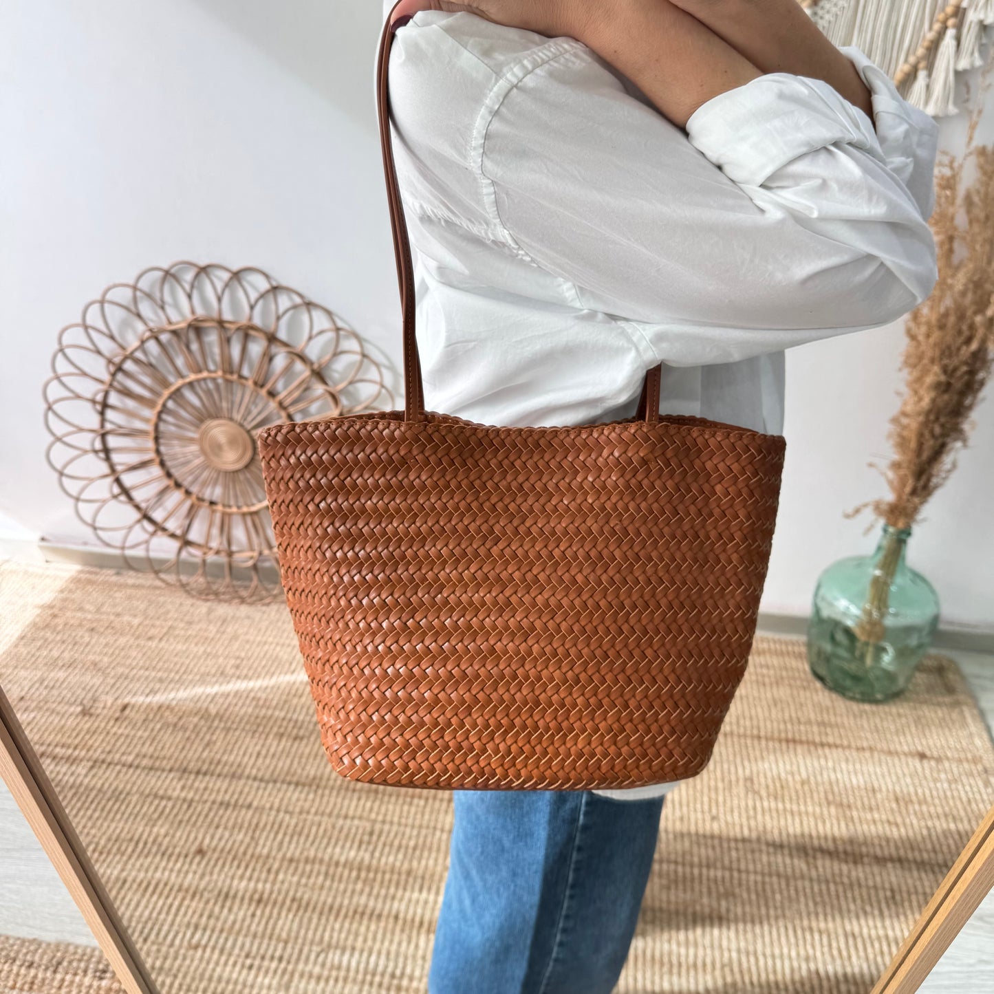 Bolso en piel trenzada camel