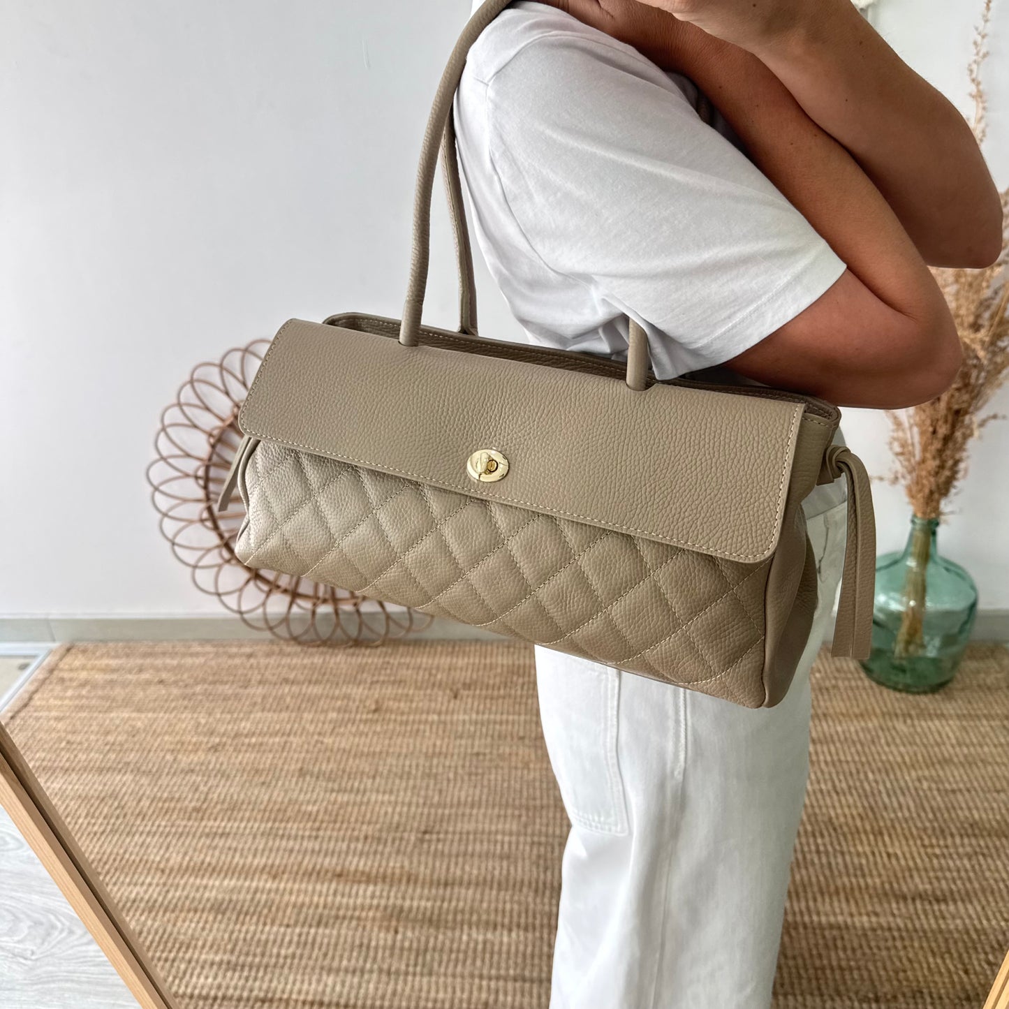 Bolso baguette taupe
