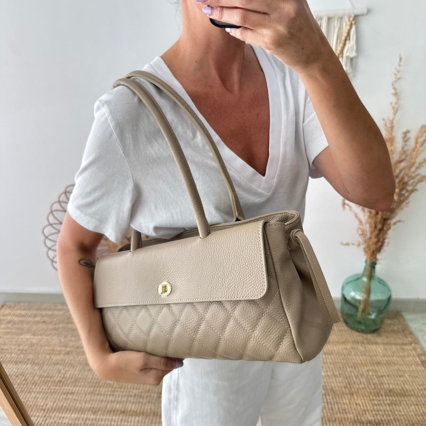 Bolso baguette taupe