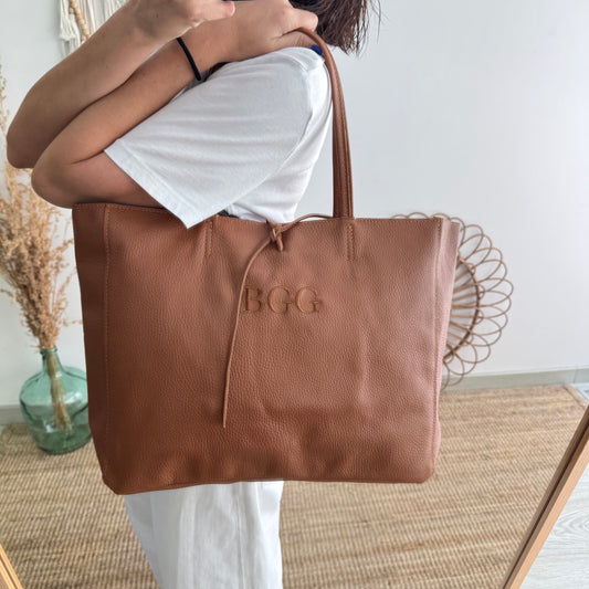 Shopper grande piel camel cremallera personalizado iniciales bordadas