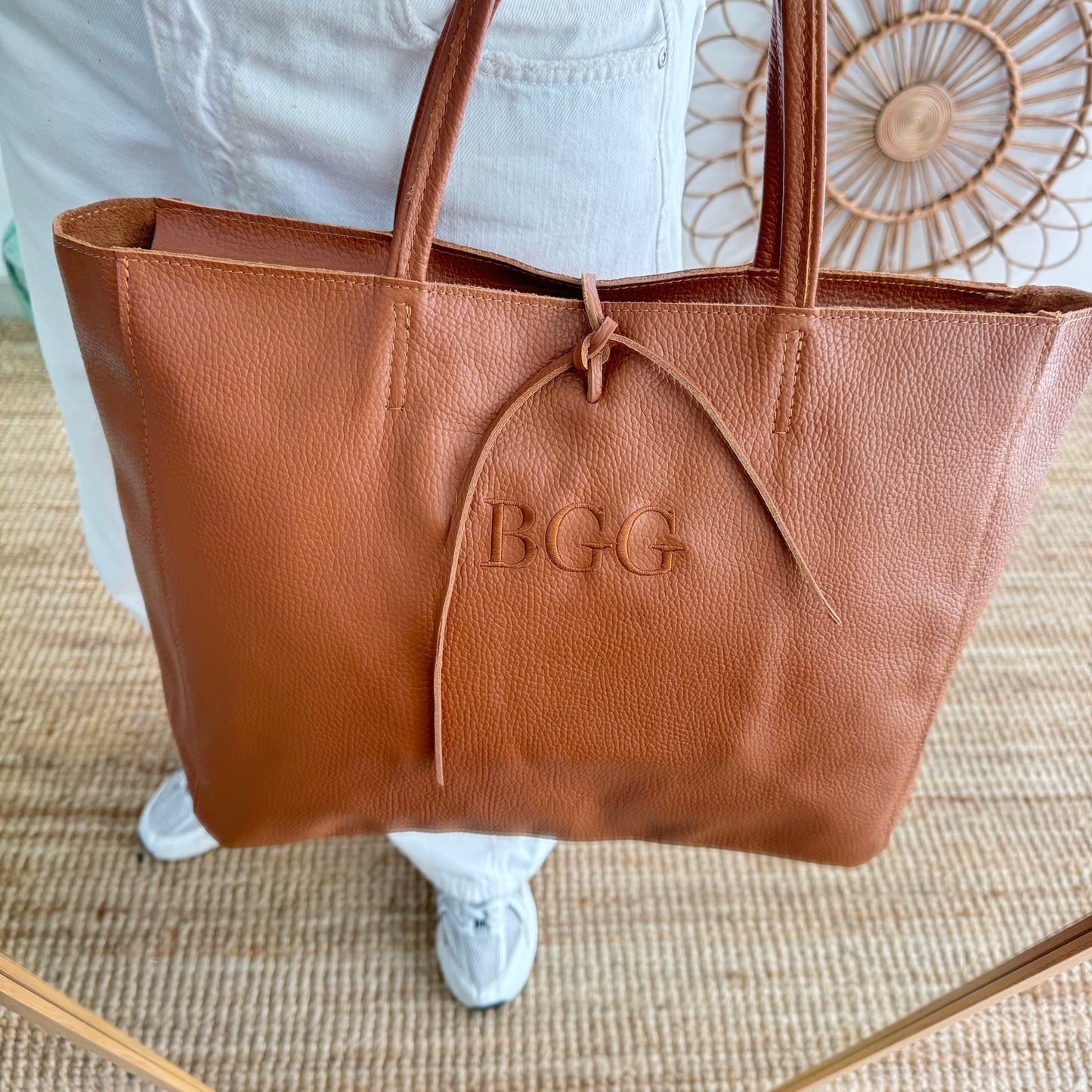 Shopper grande piel camel cremallera personalizado iniciales bordadas