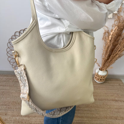 Bolso tote piel asas largas beige iniciales bordadas