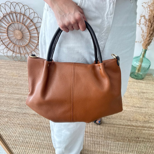 Bolso piel camel asas contraste marrón