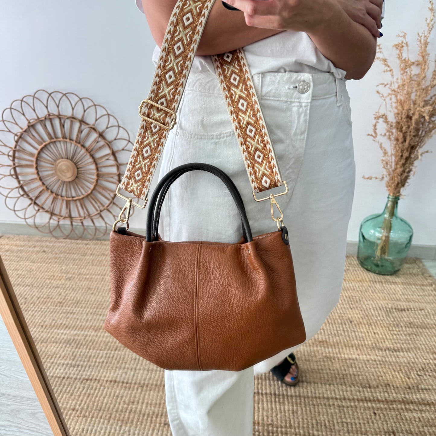 Bolso piel camel asas contraste marrón