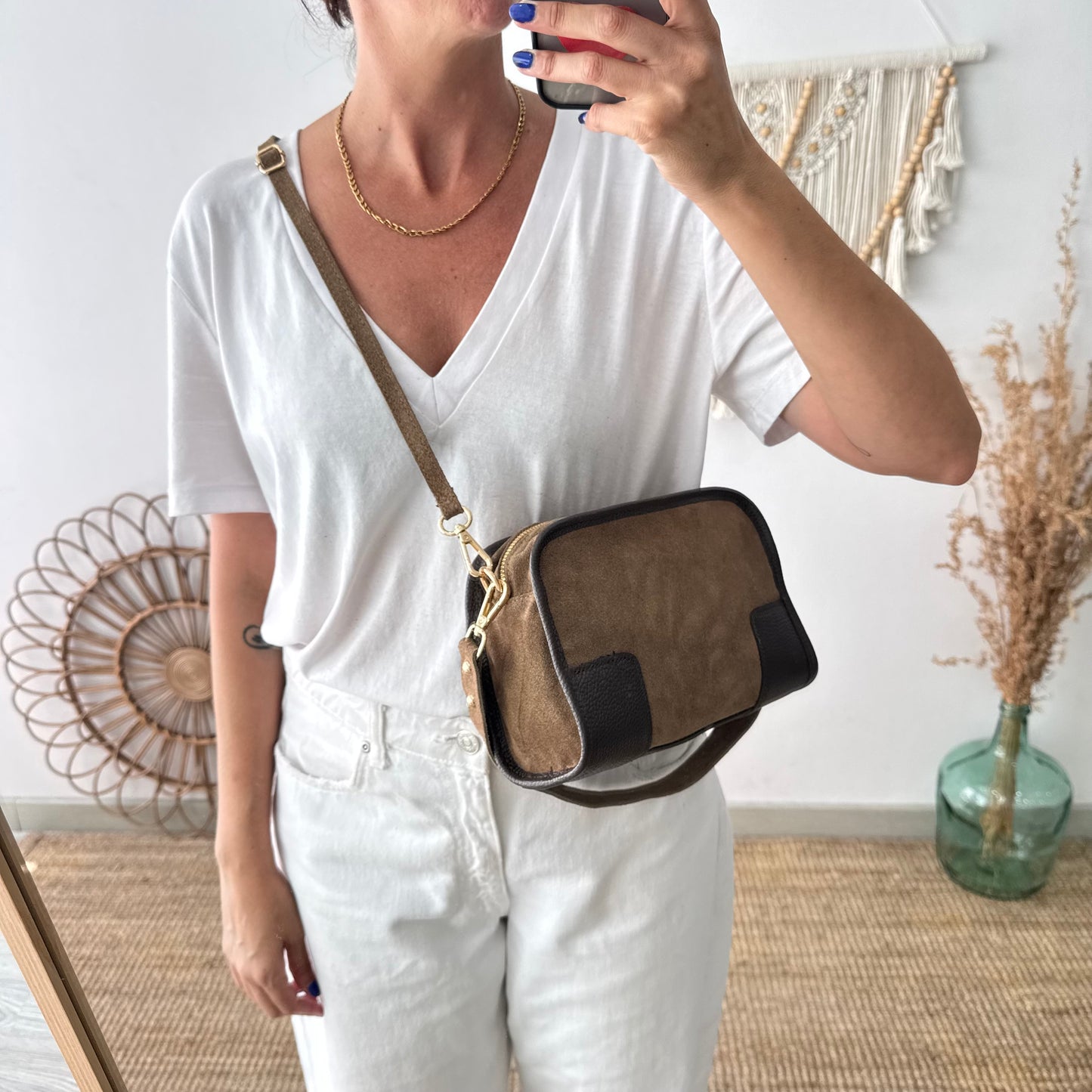 Bolso baúl serraje taupe y piel marrón