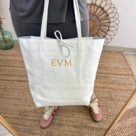 Bolso grande piel blanco personalizado iniciales bordadas