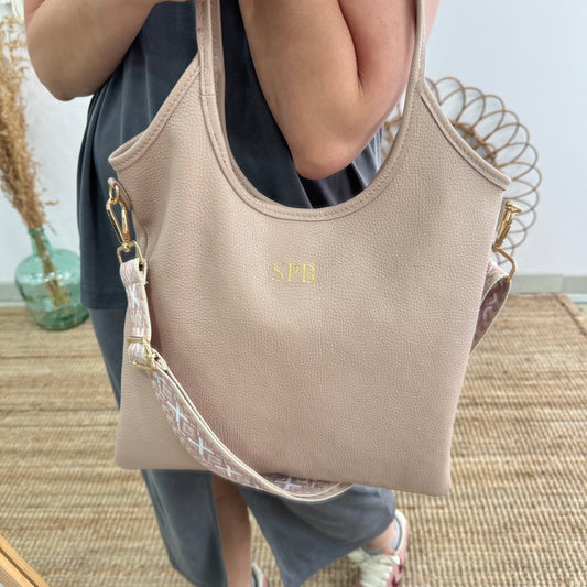 Bolso tote piel asas largas rosa iniciales bordadas