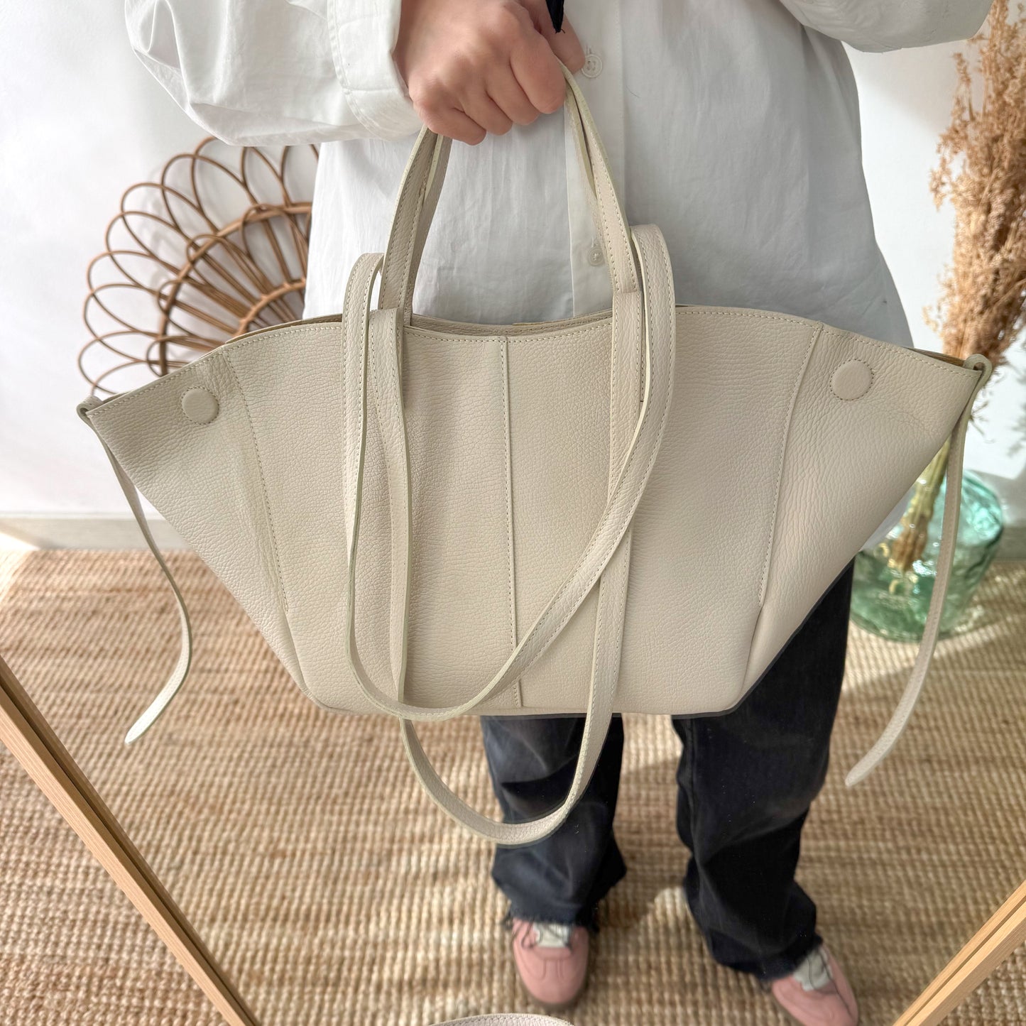 Bolso tote beige piel