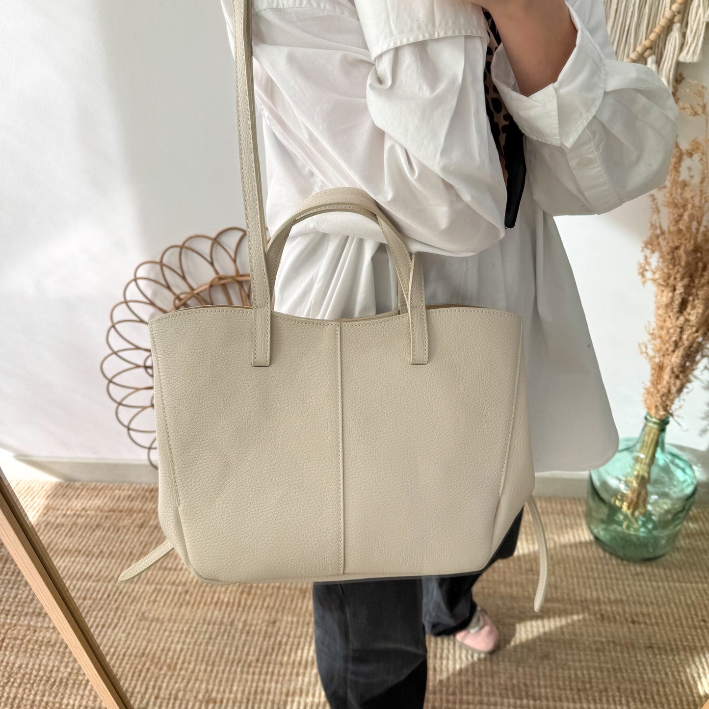 Bolso tote beige piel