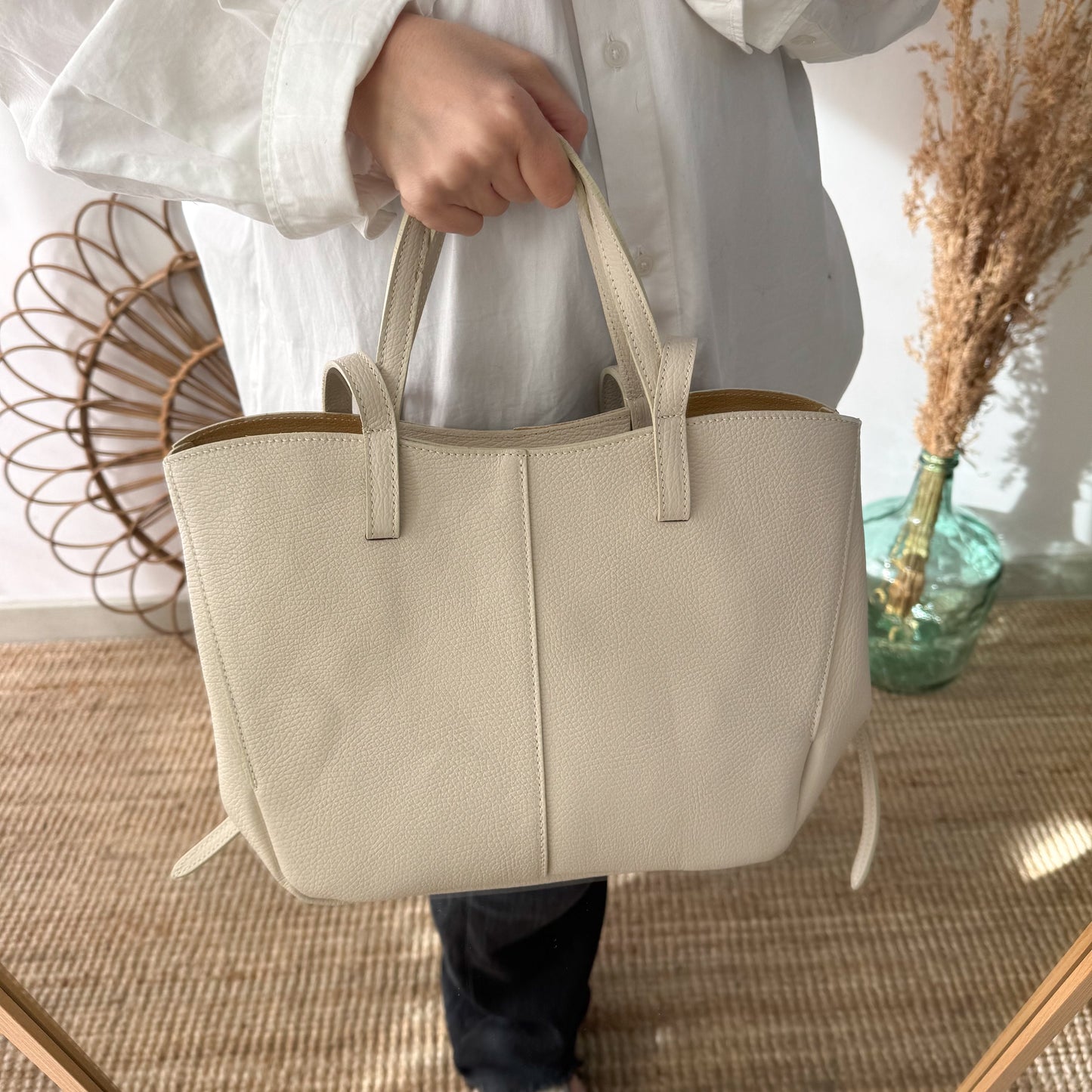 Bolso tote beige piel