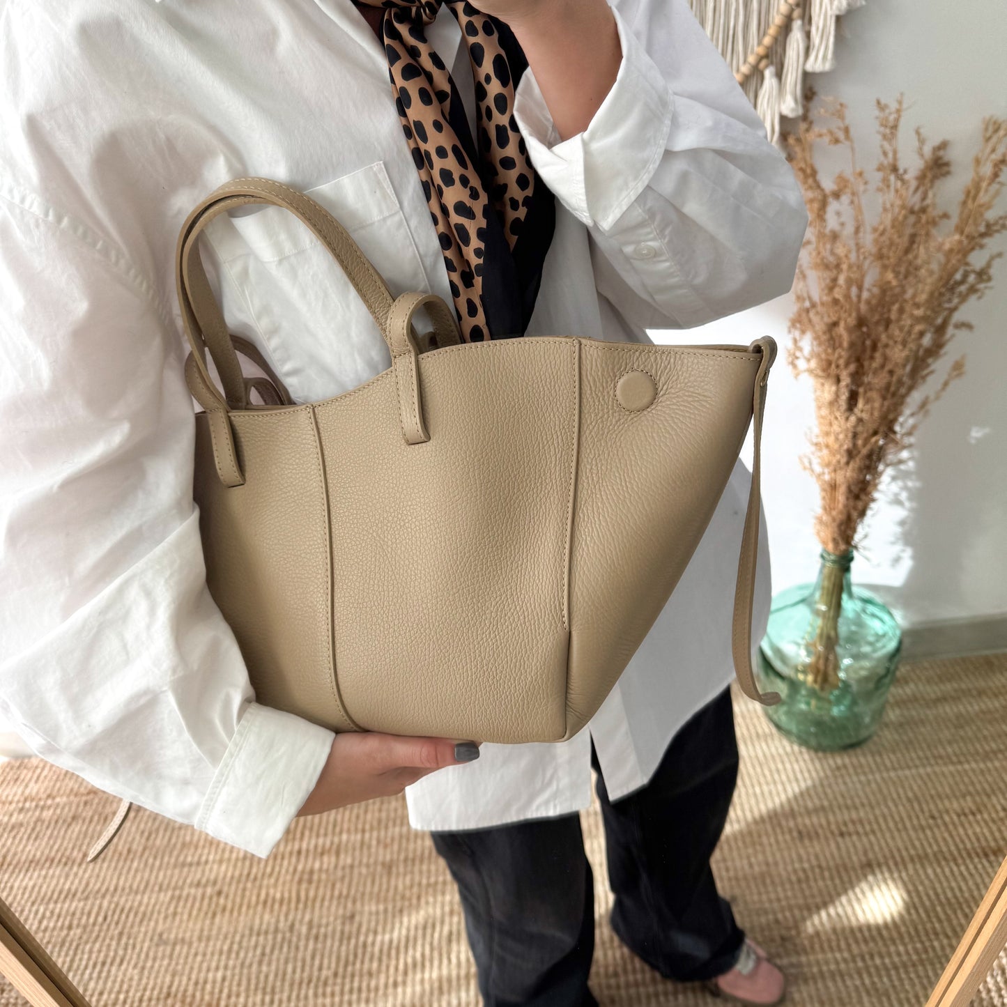 Bolso tote taupe piel