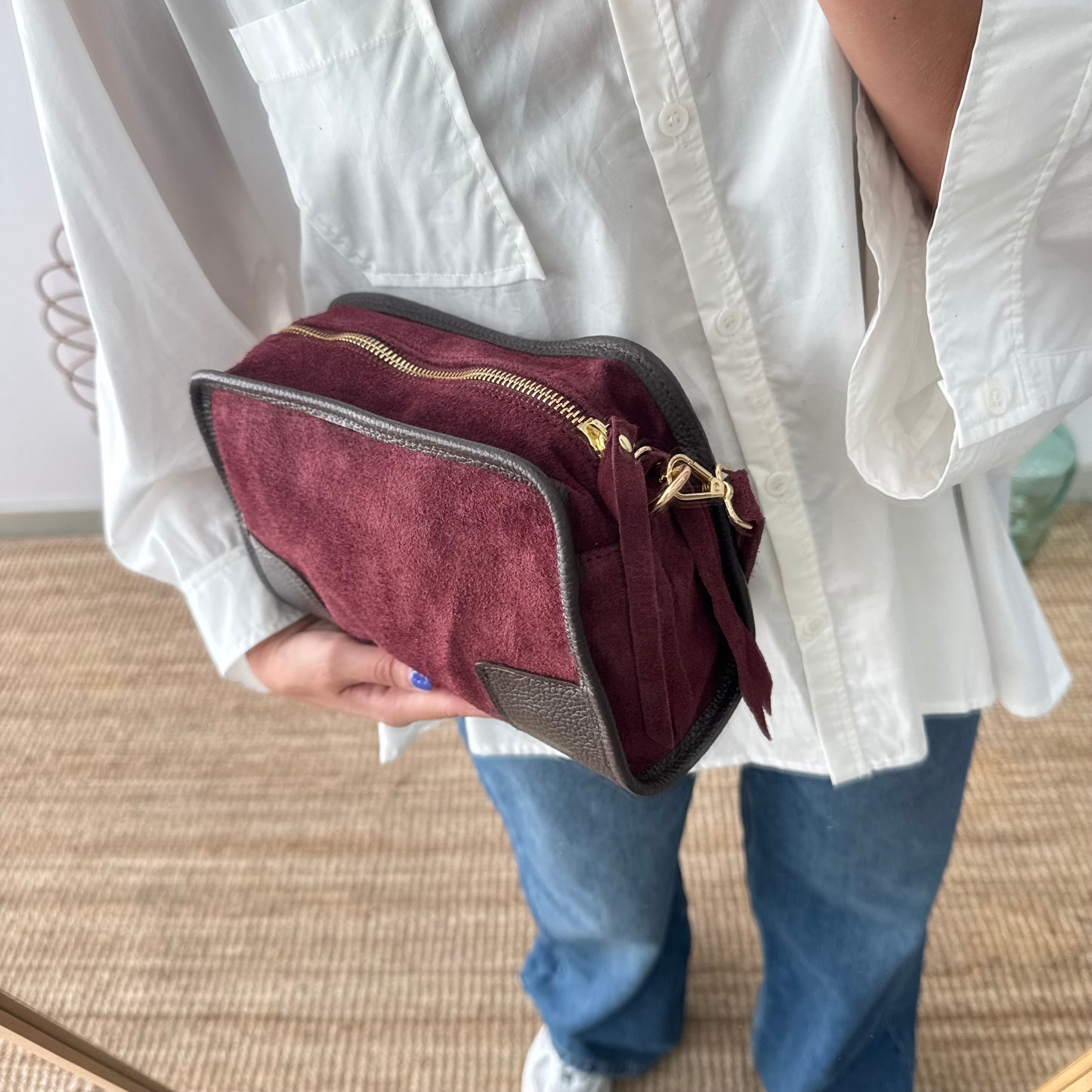 Bolso baúl serraje granate y piel marrón