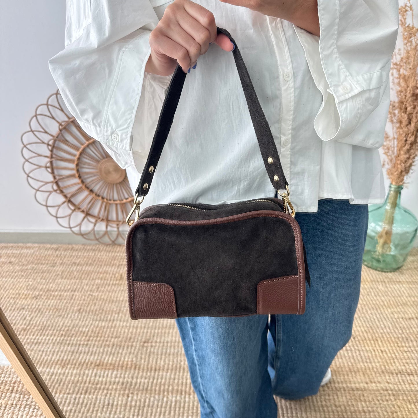 Bolso baúl serraje marrón y piel marrón