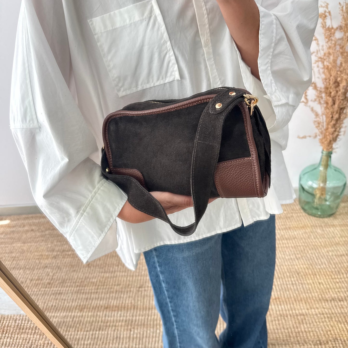 Bolso baúl serraje marrón y piel marrón