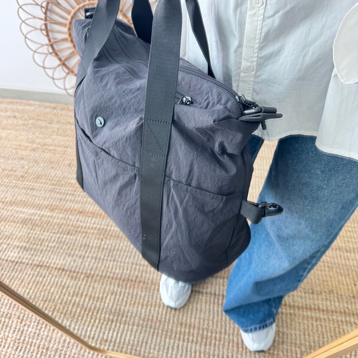Bolso nylon multibolsillos negro