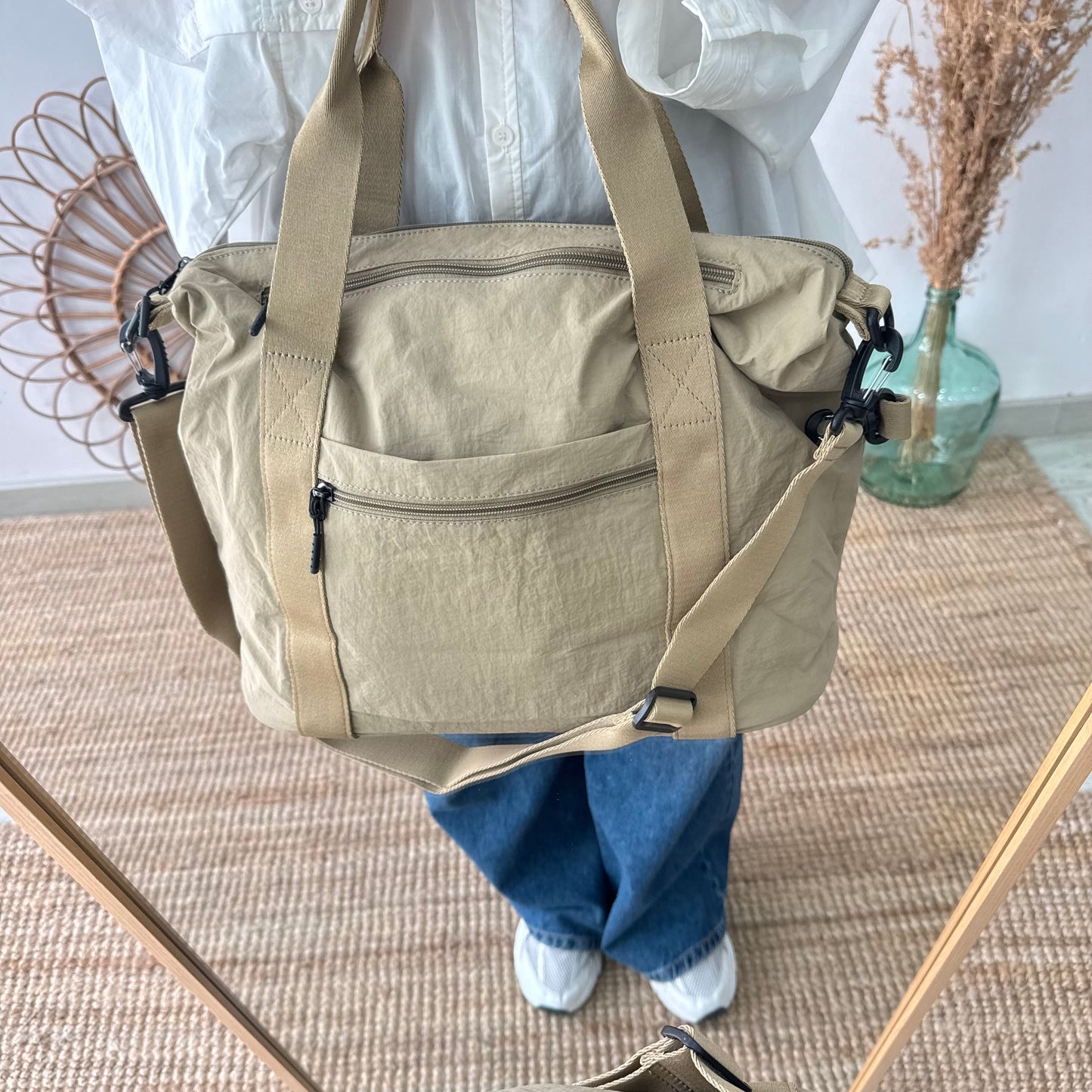 Bolso nylon multibolsillos beige