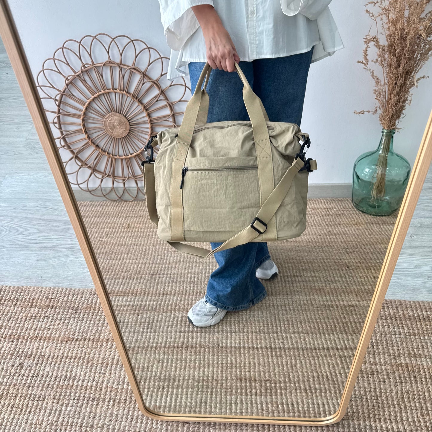 Bolso nylon multibolsillos beige