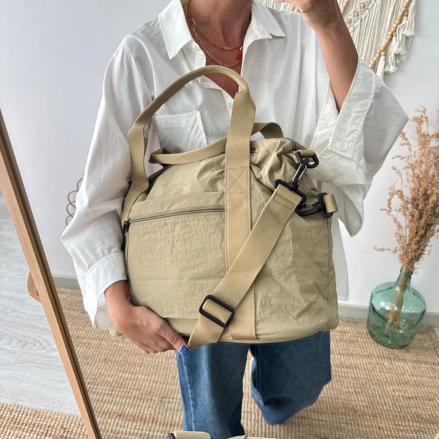Bolso nylon multibolsillos beige