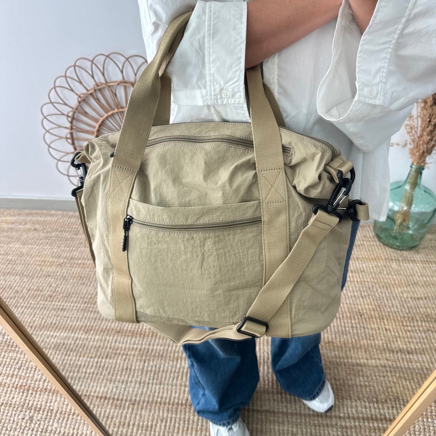 Bolso nylon multibolsillos beige