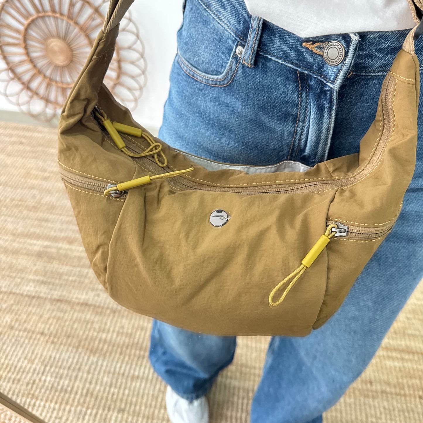 Bandolera nylon camel