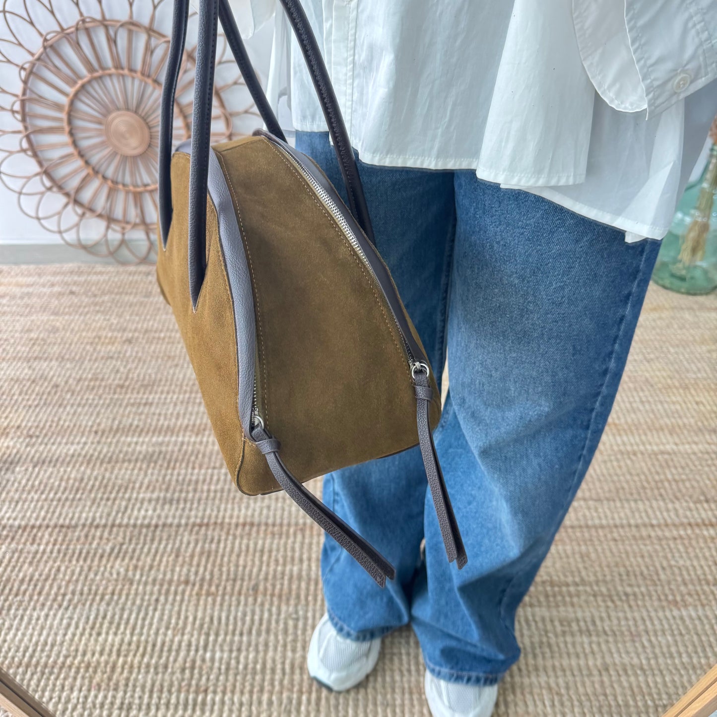 Bolso Bowling serraje y piel caqui