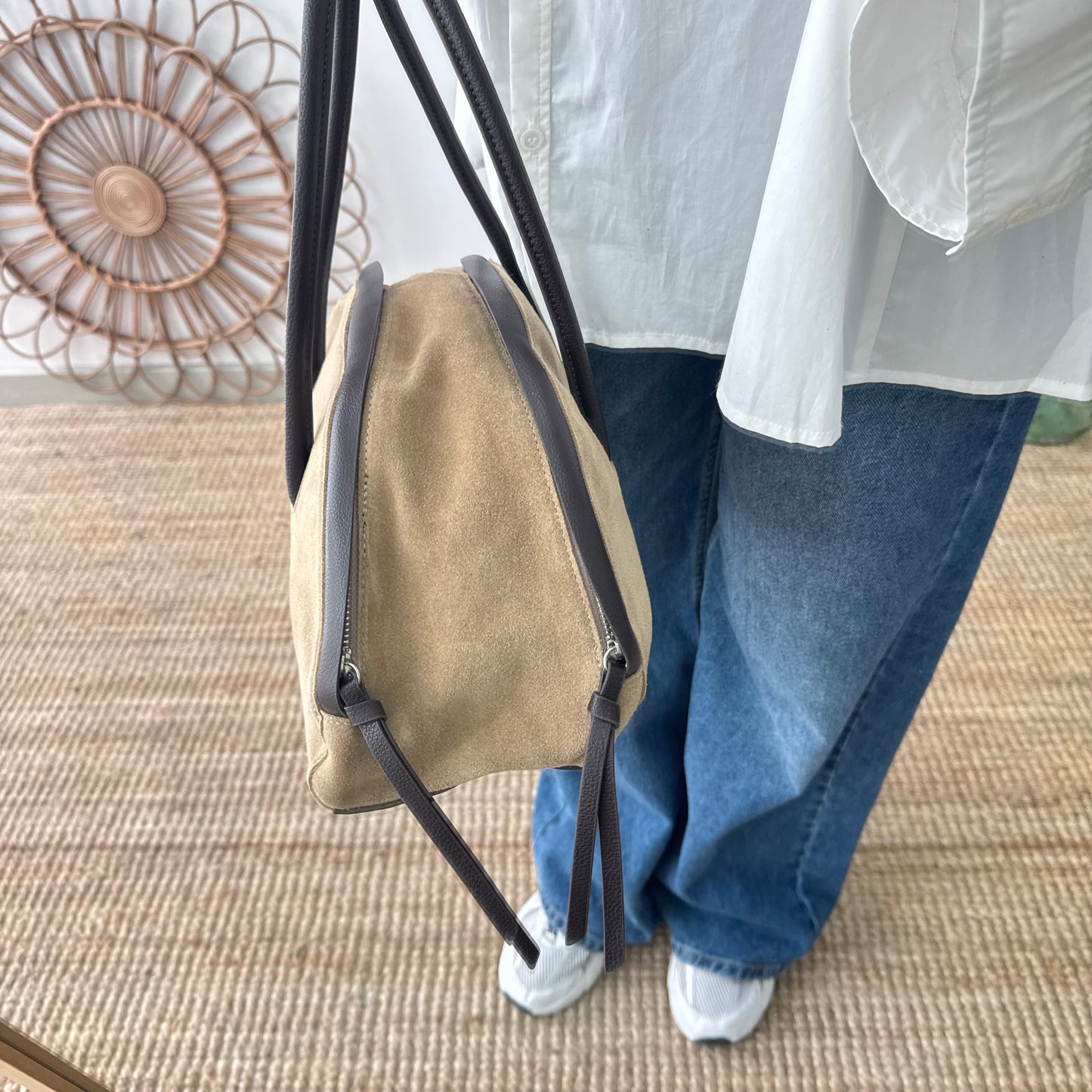 Bolso Bowling serraje y piel taupe claro