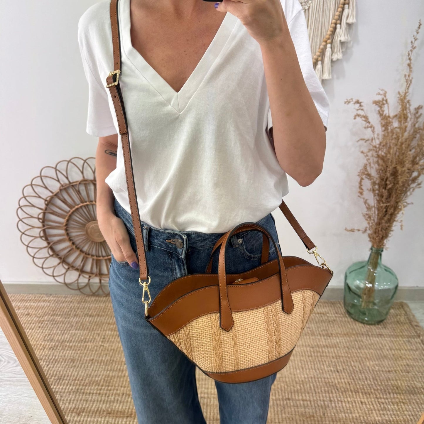 Mini Tote estructurado en piel y rafia camel