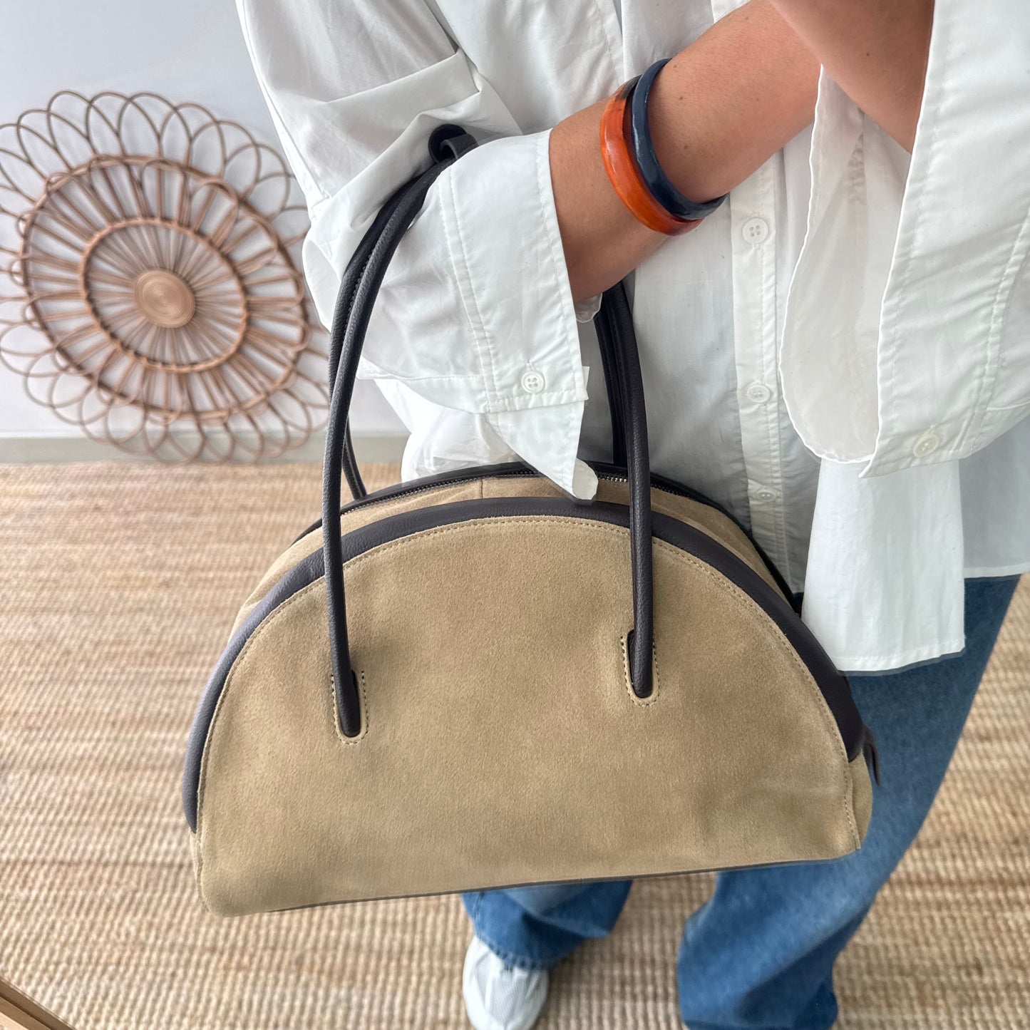 Bolso Bowling serraje y piel taupe claro