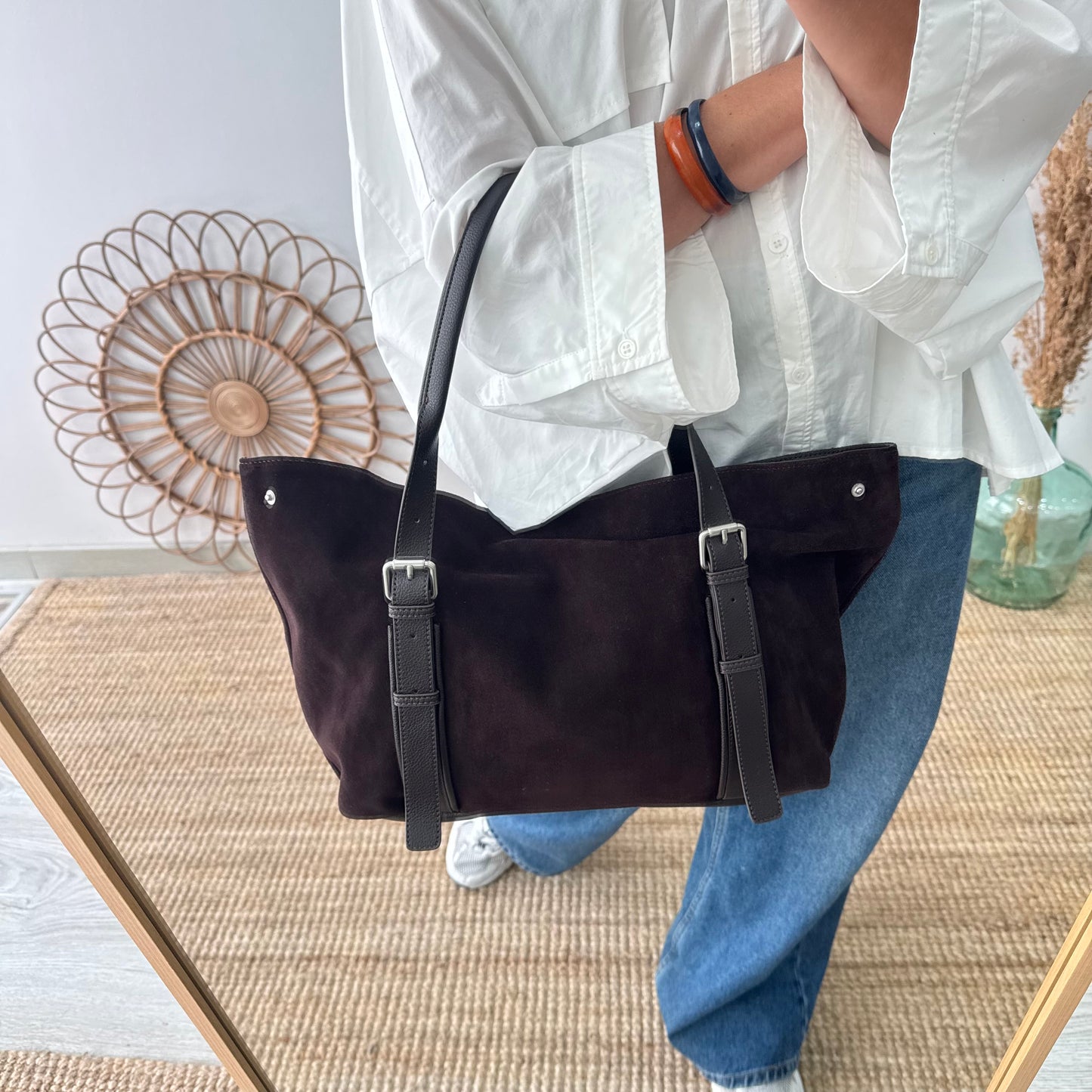 Bolso Shopper hebillas serraje y piel marrón chocolate