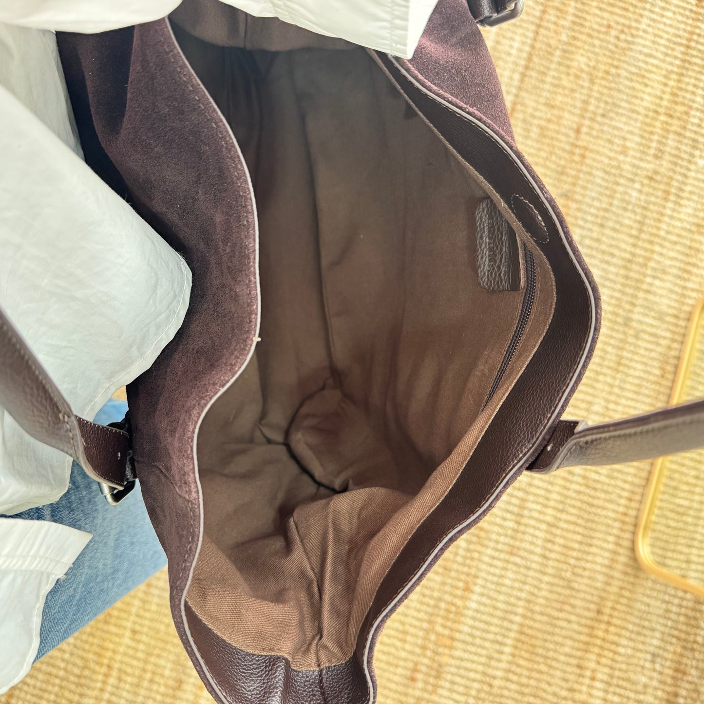Bolso Shopper hebillas serraje y piel marrón chocolate
