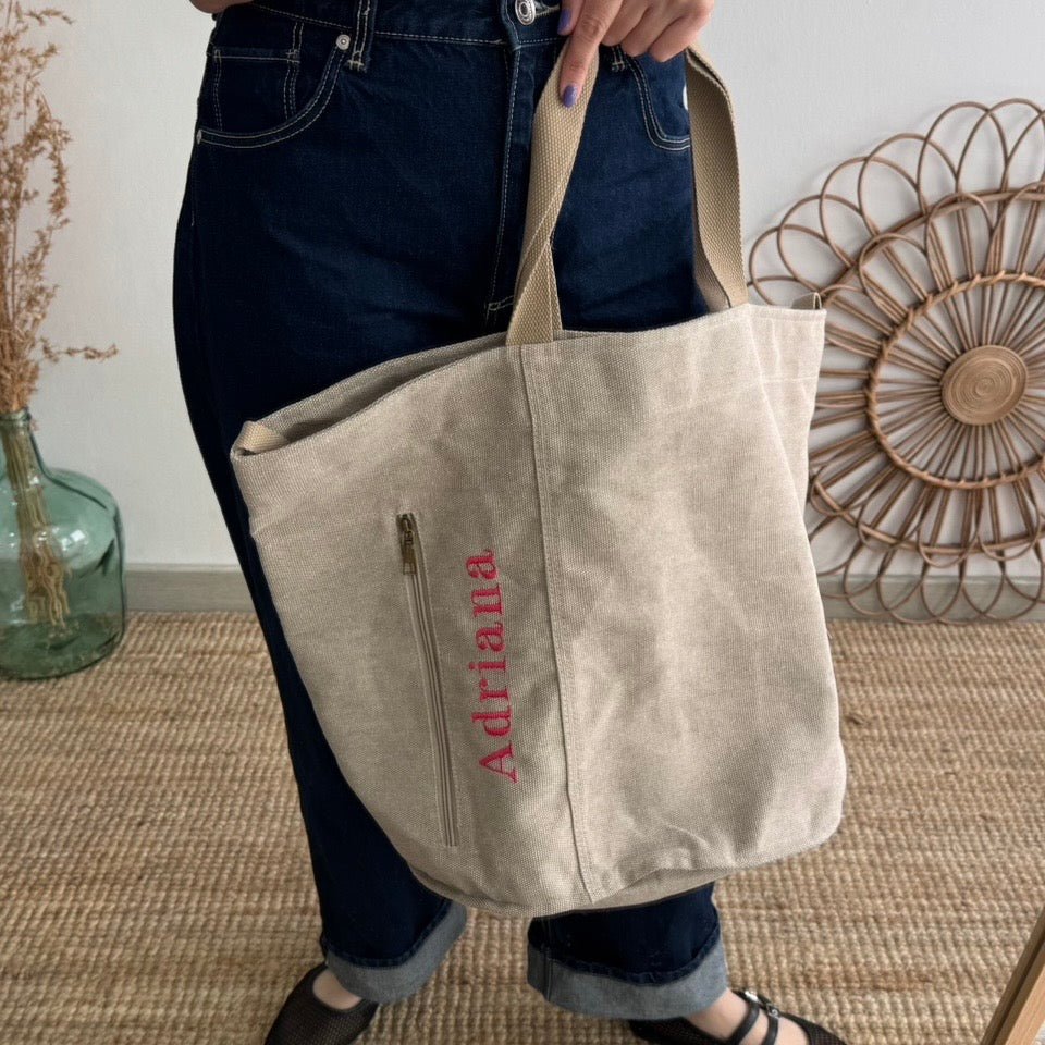 Bolsa loneta taupe bolsillo personalizado nombre fluor - Bubbleshopbcn