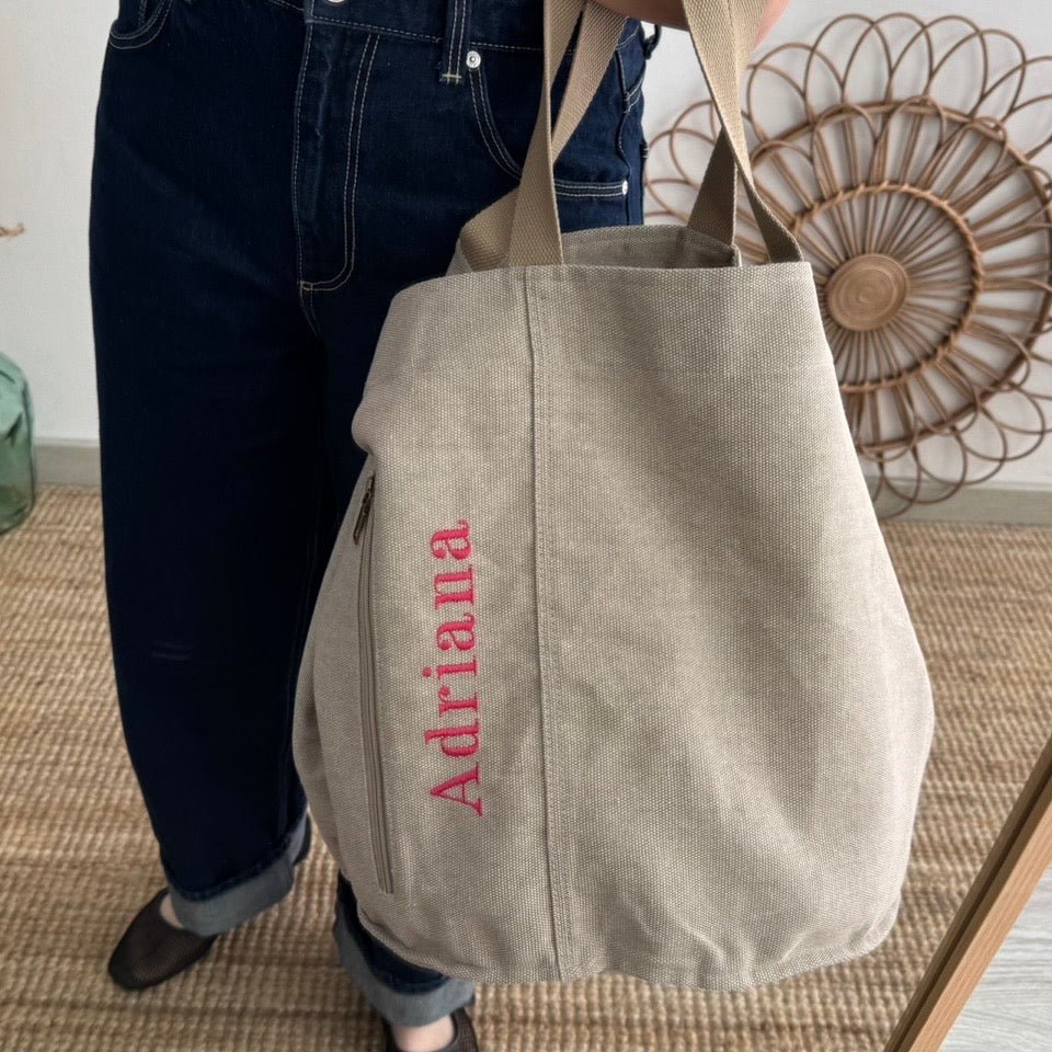 Bolsa loneta taupe bolsillo personalizado nombre fluor - Bubbleshopbcn