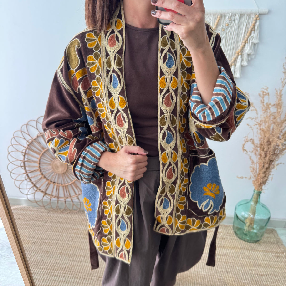 Kimono terciopelo bordados marrón