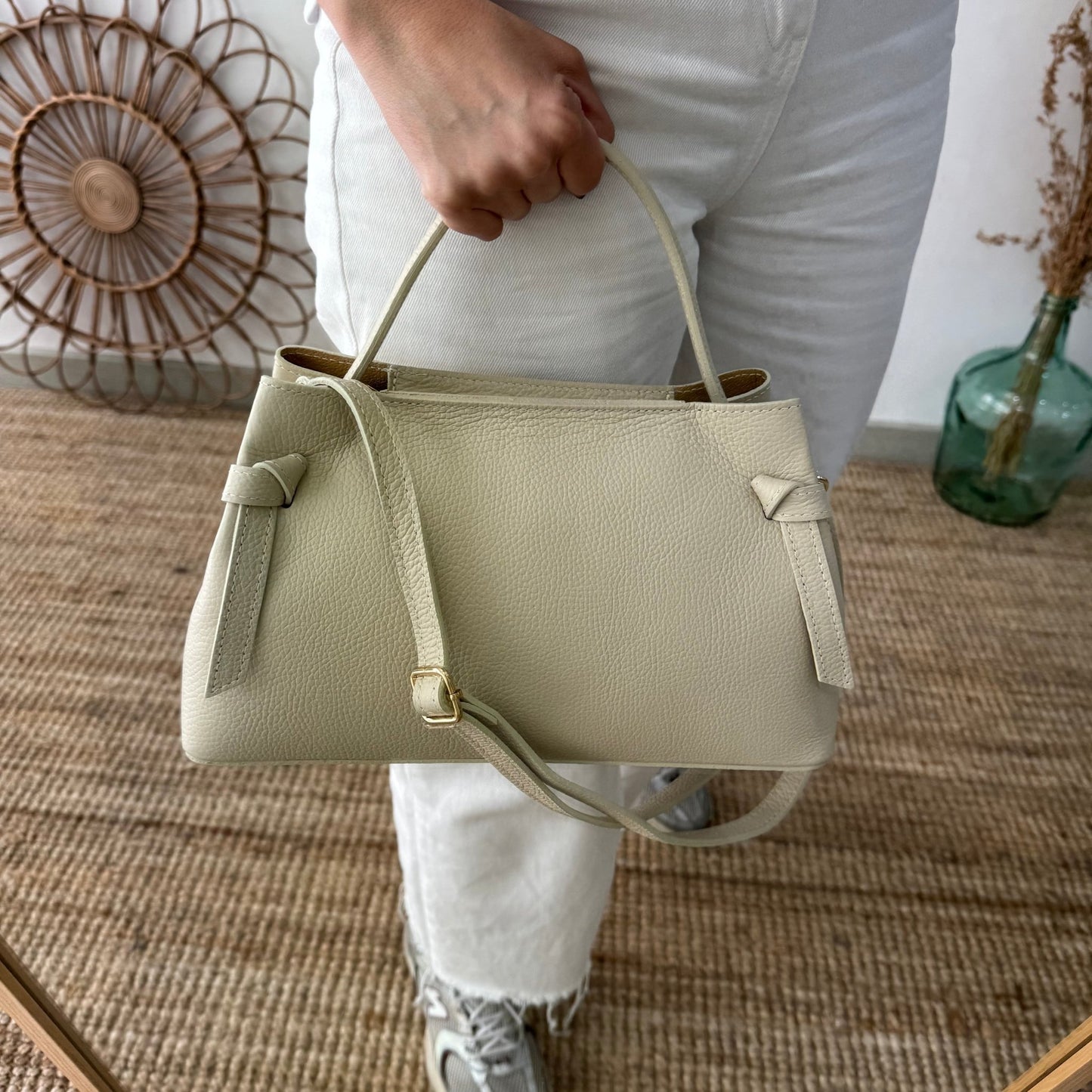 Bolso nudos beige