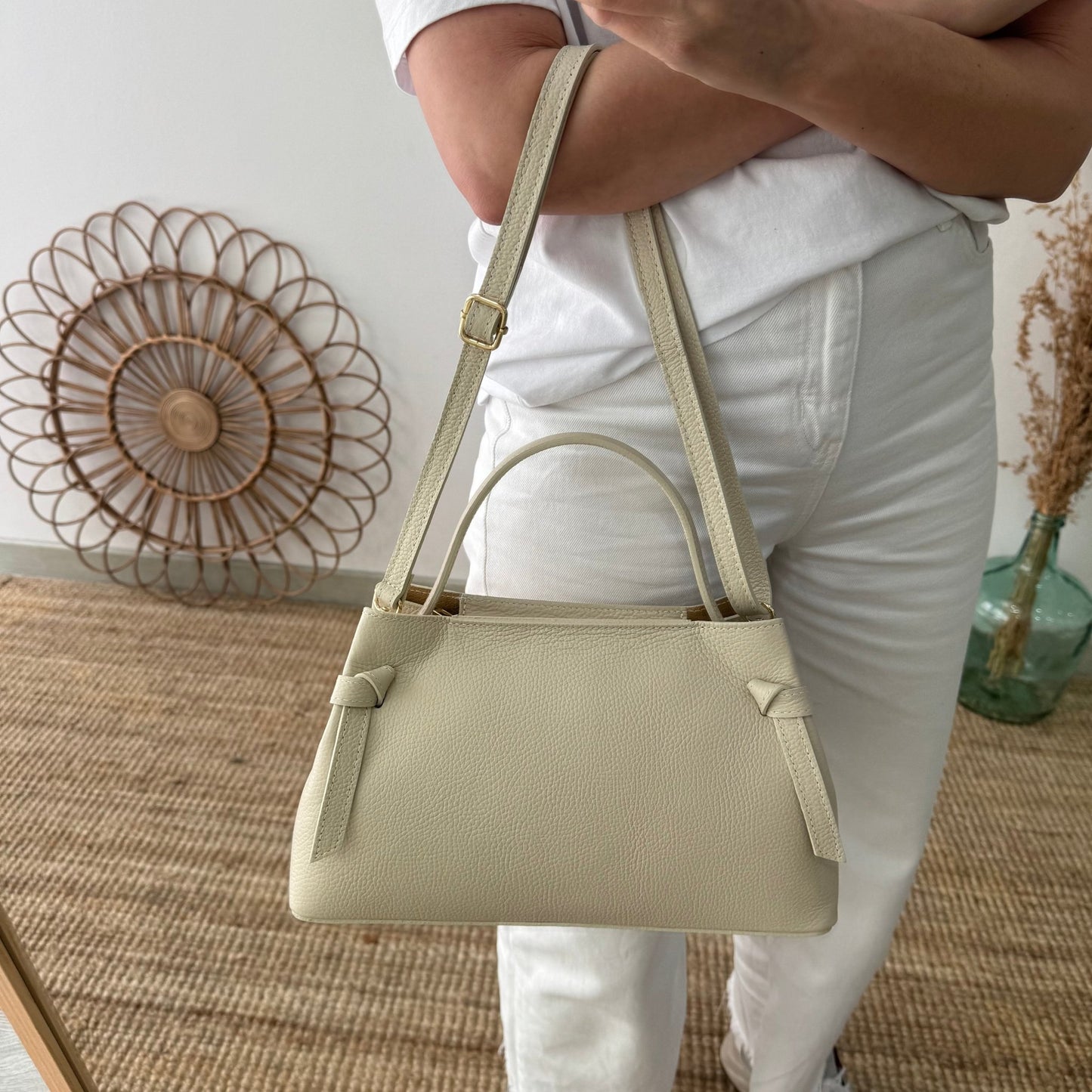 Bolso nudos beige