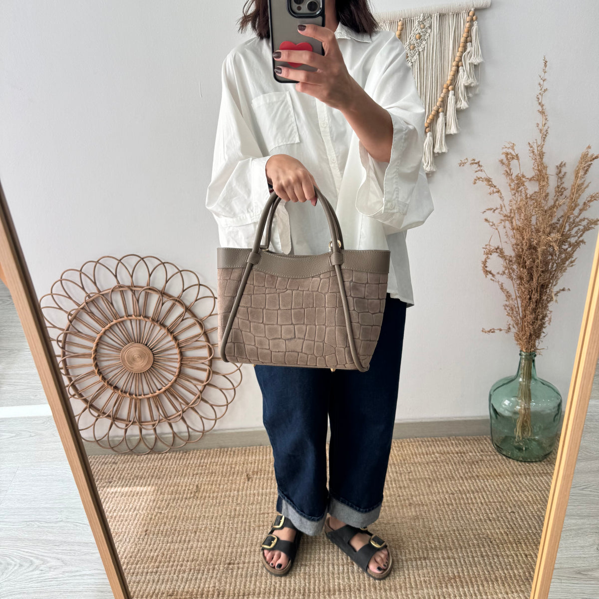 Bolso trapecio serraje y piel taupe
