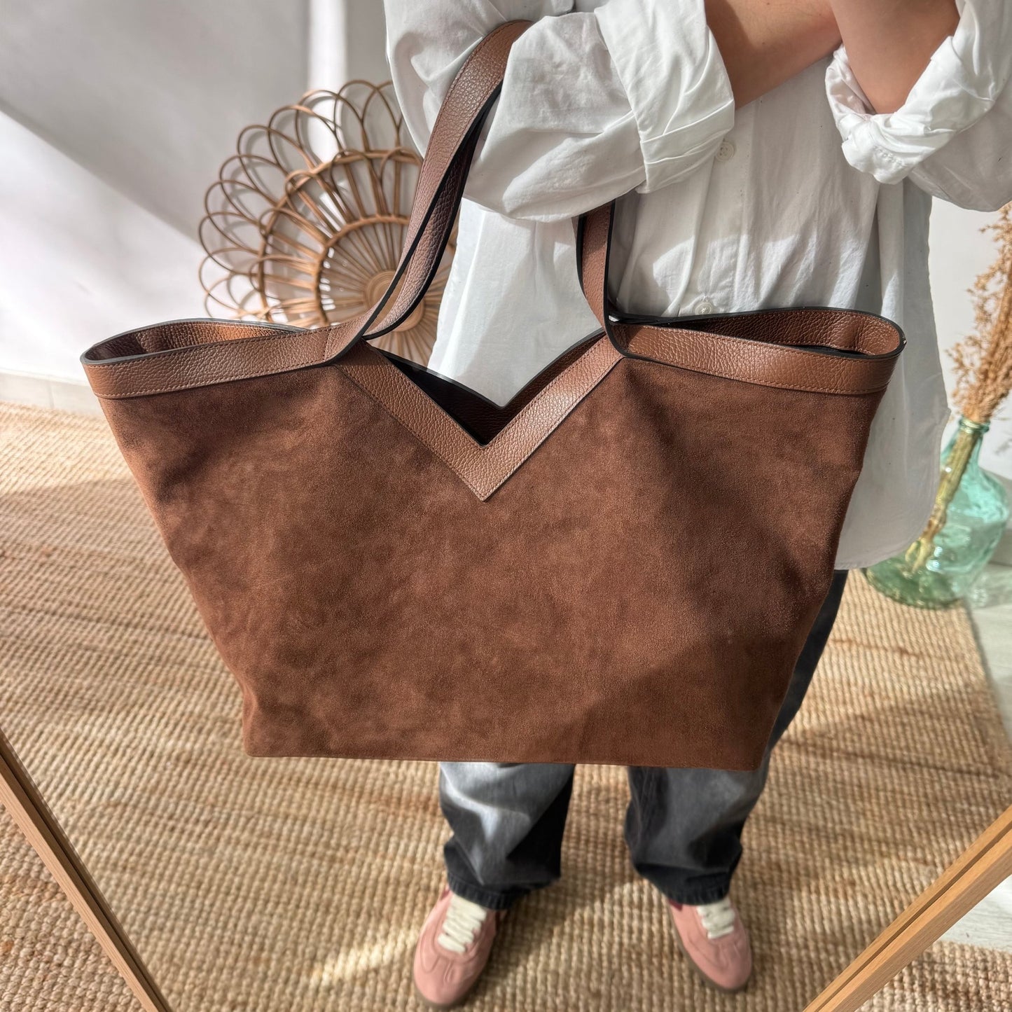 Bolso shopper combinado piel y serraje marrón