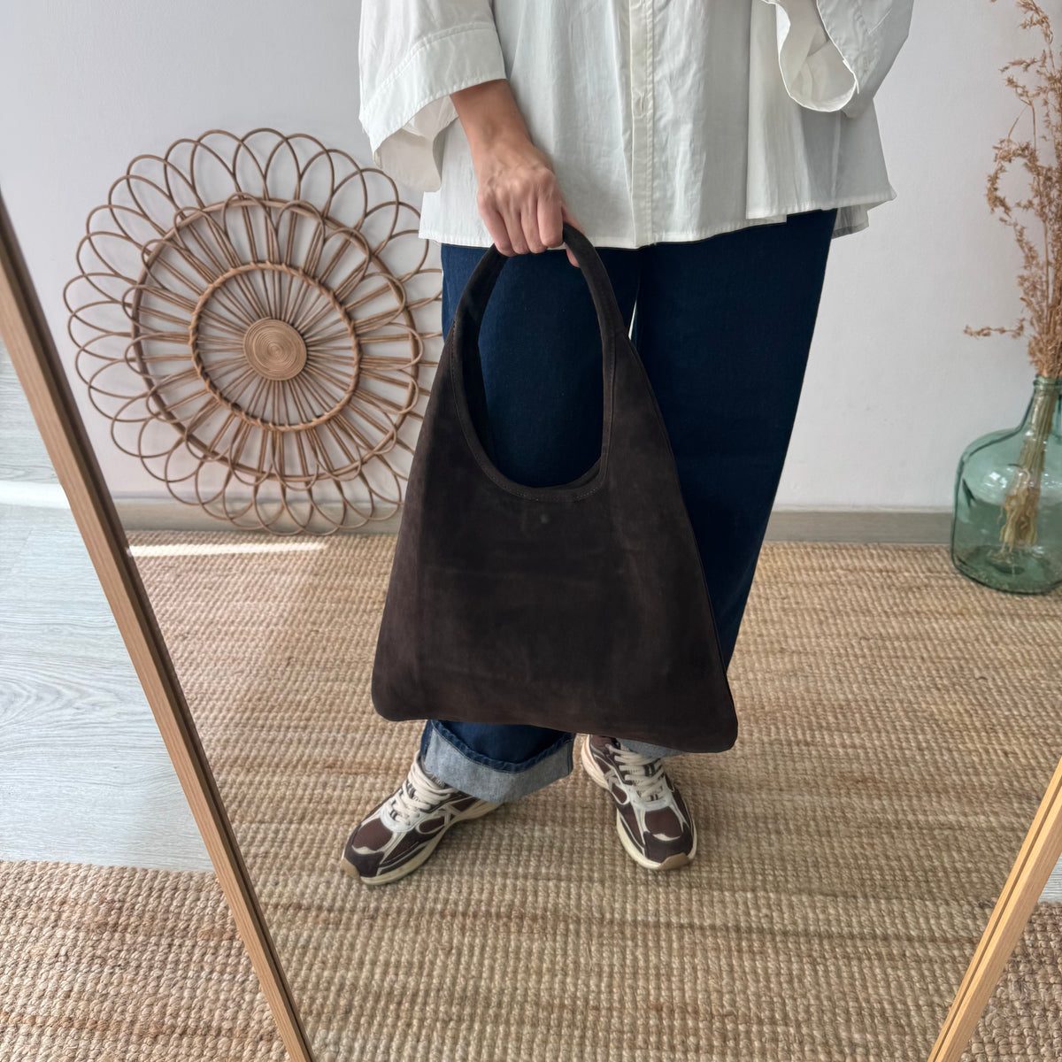 Bolso hobo serraje marrón chocolate