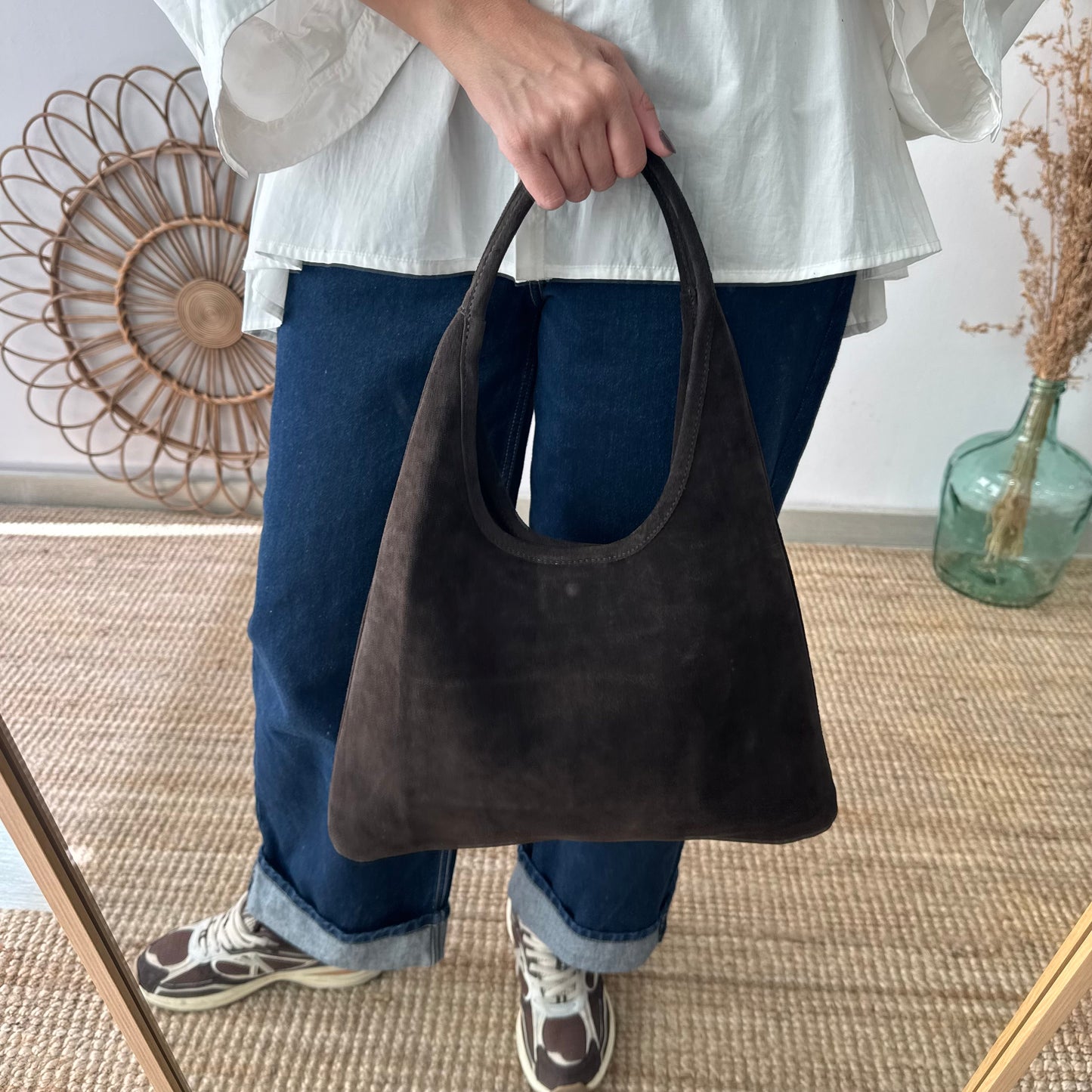 Bolso hobo serraje marrón chocolate