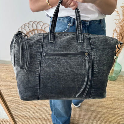 Bolsa denim ovalada negro iniciales bordadas