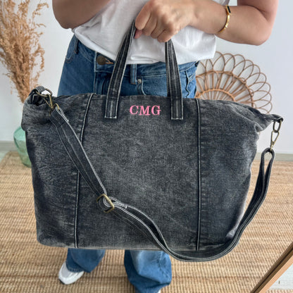 Bolsa denim ovalada negro iniciales bordadas
