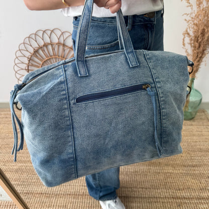 Bolsa denim ovalada azul iniciales bordadas