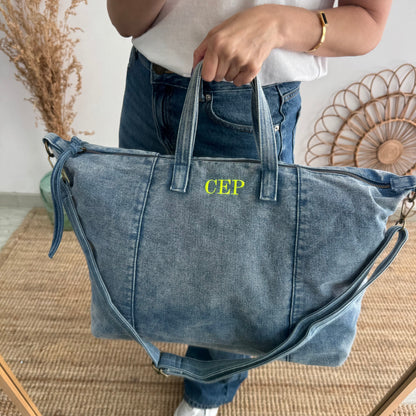 Bolsa denim ovalada azul iniciales bordadas